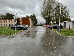 Tõrvandi Papli 2 valminud majutushoone ja ümbrus